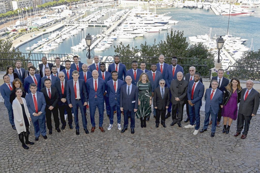 Il Ministro di Stato Telle ha ricevuto la squadra di basket del Monaco ed ha ricordato la scomparsa del grande campione americano Kobe Bryant