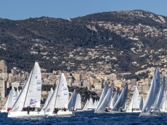 Primo Cup allo YM: Per tutta la giornata, sullo specchio di mare davanti a Monaco, hanno regatato J/70, Smeralda 888, Longtze Premier, Melges 20, L30.