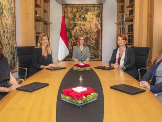 Gabinetto del presidente del Conseil National di Monaco tutto al femminile