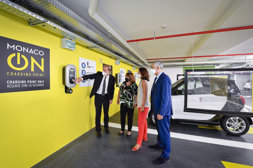 Monaco On sono le nuove piazzole di ricarica per auto elettriche più rapide e potenti dislocate nel Principato di Monaco