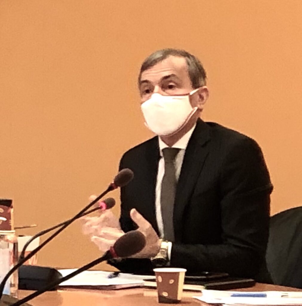 #Covid19: non scendono i contagi e proseguono le vaccinazioni senza difficoltà spiega il Ministro Gamerdinger