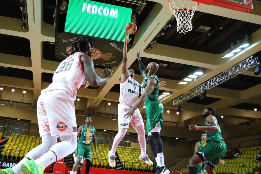 Basket: I cestisti del Monaco hanno ottenuto il settimo successo in otto partite del campionato francese e rimangono in testa alla classifica. Roca Team 82 Le Portel 60