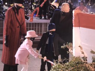 I Principi di Monaco hanno partecipato alla celebrazione di Santa Devota con i figli i principi Gabriella e Jacques
