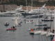 La Société Nautique de Monaco, lo Yacht Club e tutti gli amici del porto si sono incontrati nel mezzo del Port Hercule sabato 6 febbraio per un omaggio a Jean-Marc Giraldi, Presidente della Société Nautique, morto il 28 gennaio scorso per Covid-19.