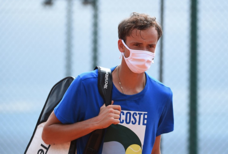 ROLEX MONTECARLO MASTERS: FUORI MEDVEDEV PER COVID