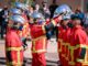 Cerimonia di consegna dei caschi alle giovani reclute del Corpo dei Pompieri di Monaco