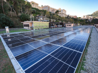 Il Centre Scientifique de Monaco ha inaugurato il tetto fotovoltaico e firma il Patto per la Transizione Energetica alla presenza del Principe