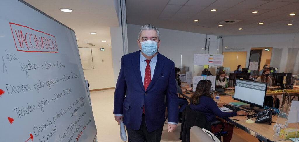 Il Ministro di Stato del Principato di Monaco, Pierre Dartout, vaccinato, testato positivo al Covid-19, sta bene ed è in isolamento