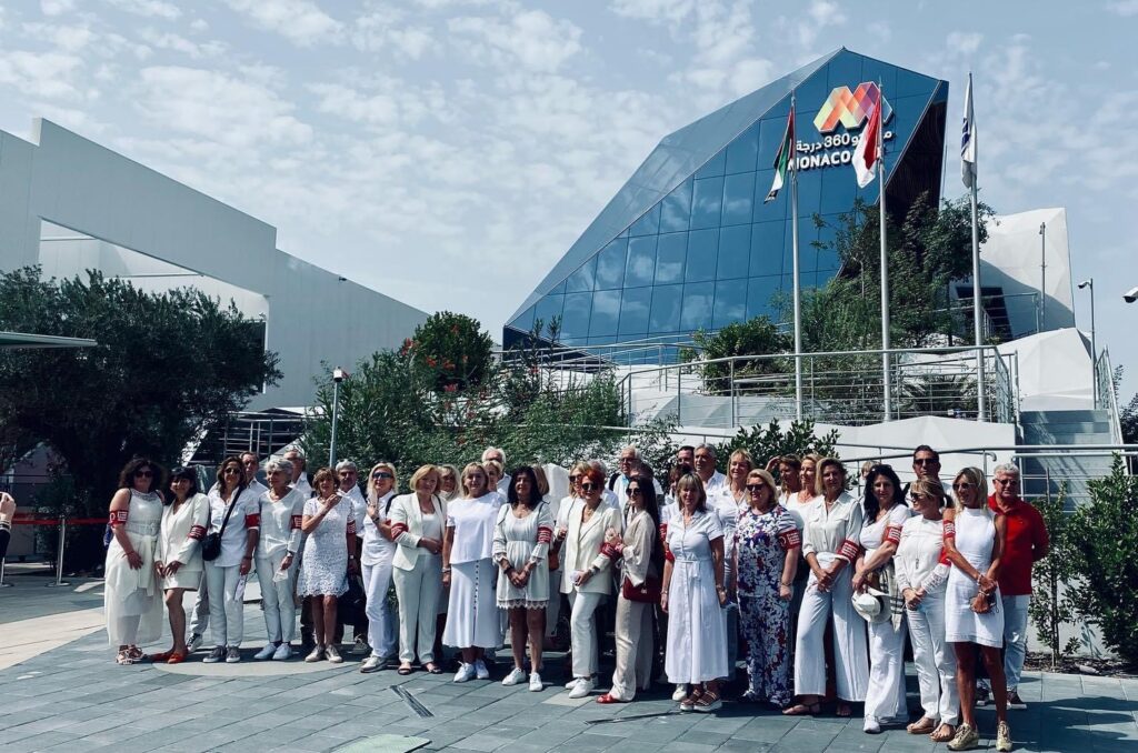 Sensibilizzazione contro le malattie cardiache femminili con le Femmes Leaders Mondiales Monaco al Padiglione di Monaco a Dubai