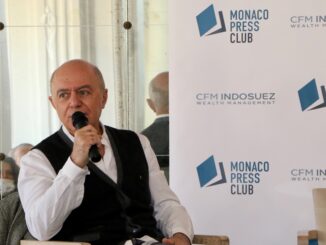 Il giornalista Pierre Assouline al Monaco Press Club