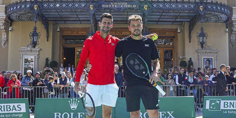 Una partita di mini tennis tra Djokovic e Wawrinka per il via al Monte-Carlo Masters di Tennis davanti al Casinò