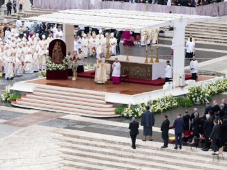 Una delegazione di Monaco guidata dal Ministro di Stato Pierre Dartout ha assistito alla beatificazione di Giovanni Paolo I