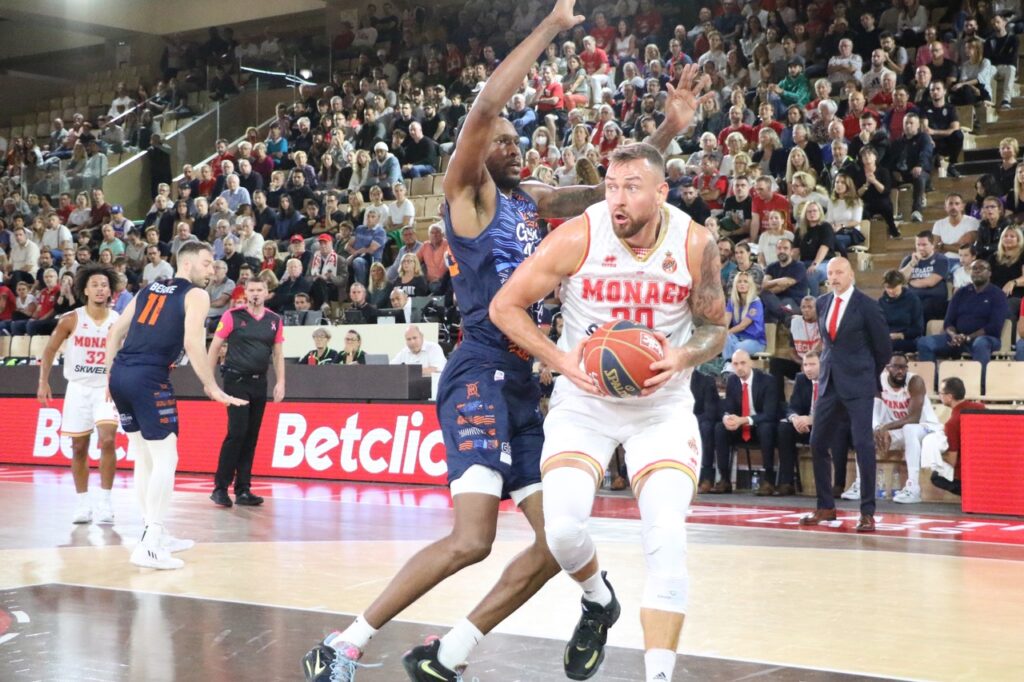 Quarta vittoria consecutiva per la Roca Team nel campionato di Francia Betclic Élite che ha battuto Gravelines-Dunkerque 95 a 85.