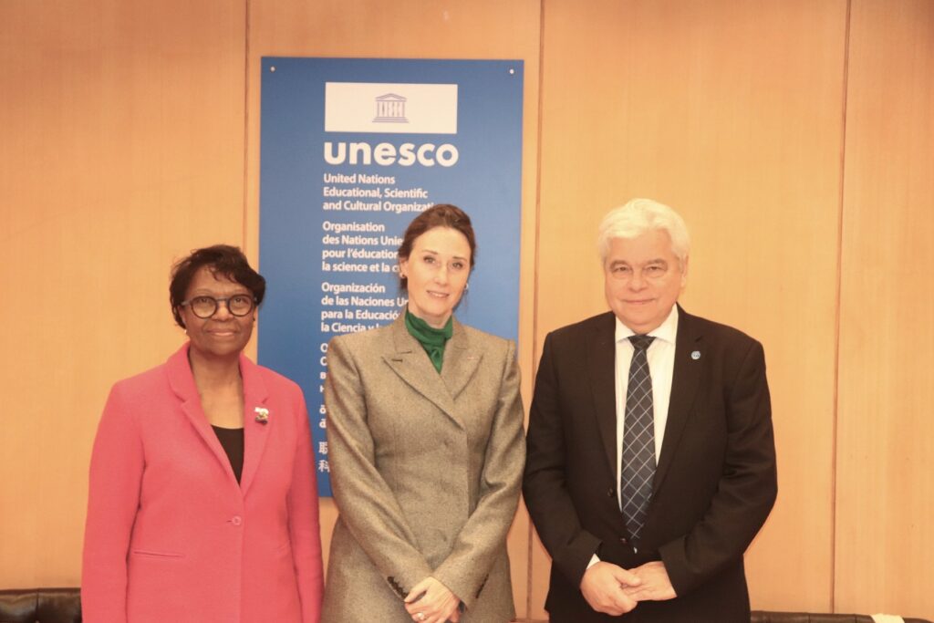 Monaco firma un accordo con l'UNESCO per le ricerche degli scienziati sulla protezione della biosfera