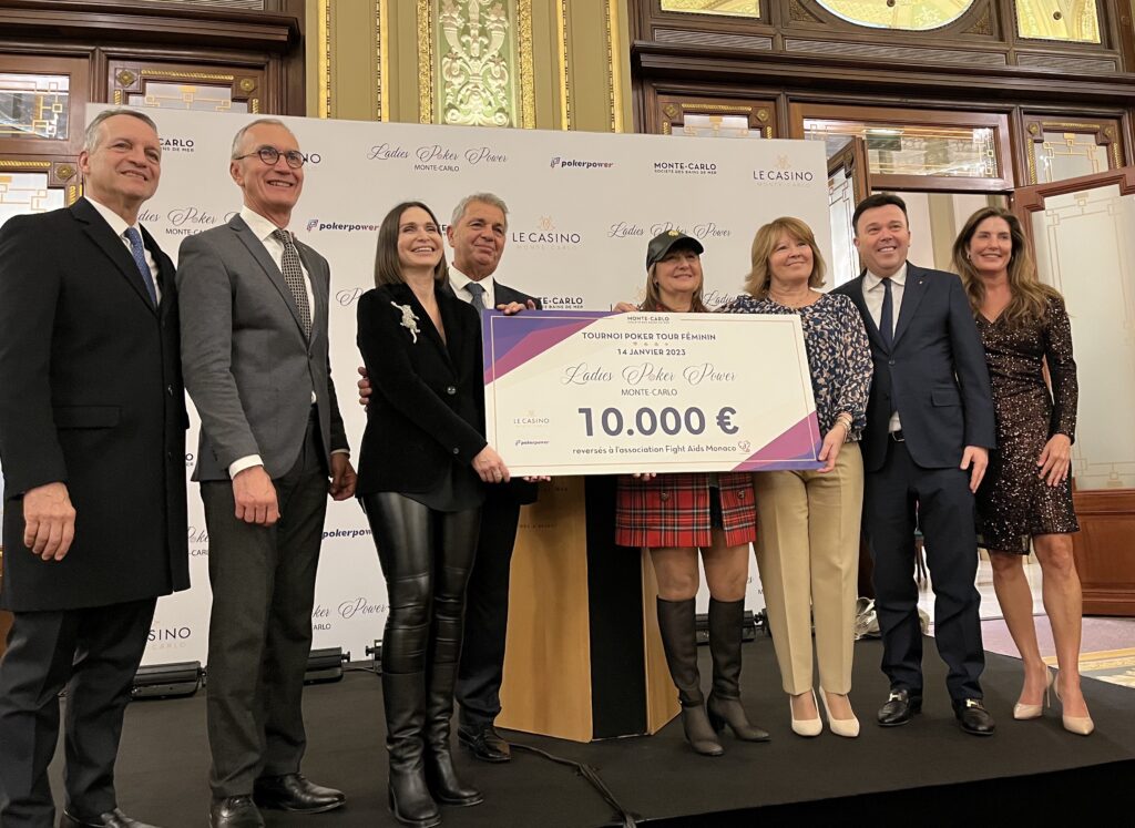 L'associazione monegasca ha ricevuto 10 mila euro grazie al primo torneo femminile di poker giocato al casinò di Monte-Carlo sabato 14 gennaio 2023