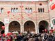 “Se ami qualcuno portalo a Verona” è lo slogan della manifestazione “VERONA IN LOVE” che ogni anno viene organizzata a Verona a metà febbraio, durante la settimana di San Valentino.