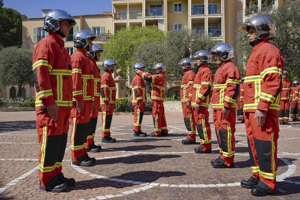 Consegna dei caschi alle reclute dei Vigili del fuoco del Principato di Monaco