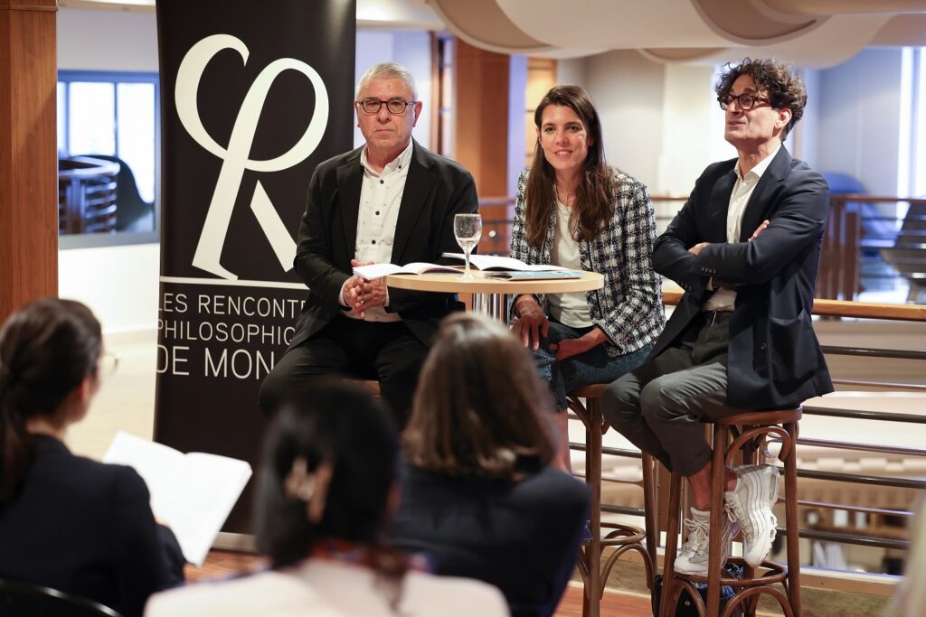 Charlotte Casiraghi, Robert Maggiori e Raphael Zaguty-Orly, hanno presentato la seconda edizione della Settimana "PhiloMonaco" che si svolgerà nel Principato di Monaco dal 12 al 18 giugno