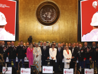 S.A.S. il Principe Alberto II, S.A.S. la Principessa Stéphanie hanno partecipato alle celebrazioni del 30° anniversario dell'ammissione di Monaco all'Organizzazione delle Nazioni Unite, nell'ambito delle celebrazioni del centenario della nascita del Principe Ranieri III.