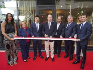 S.A.S. il Principe Alberto II ha inaugurato la "Maison du Numérique", un centro locale dedicato all'inclusione digitale.