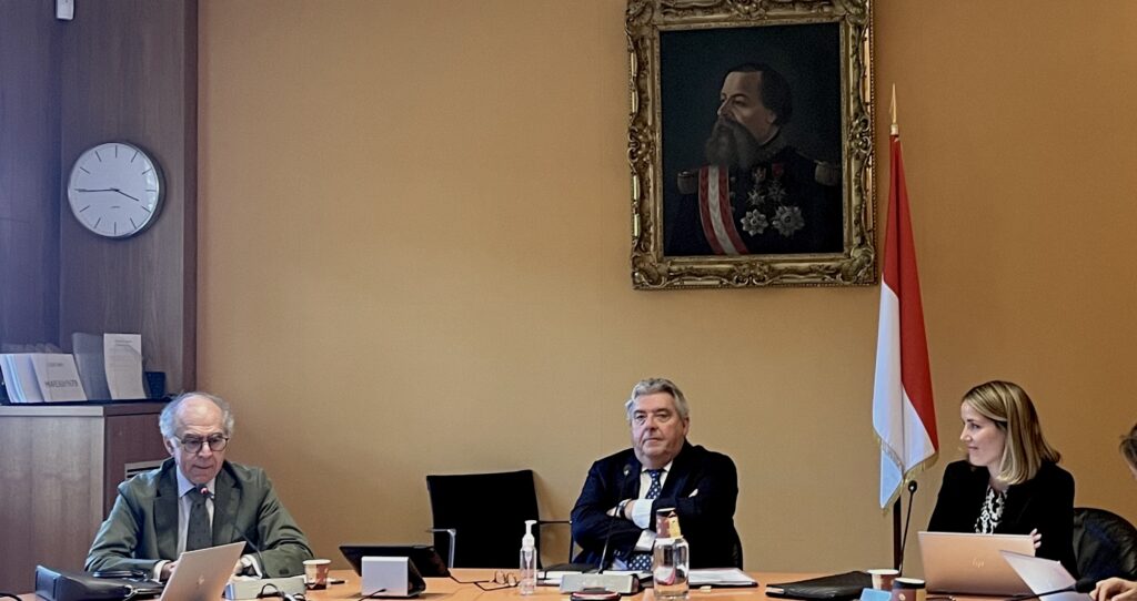 Il Ministro di Sato di monaco Pierre Dartout ha presentato i risultati di uno studio sulle conseguenze dell'accordo tra Principato di Monaco e Unione Europea