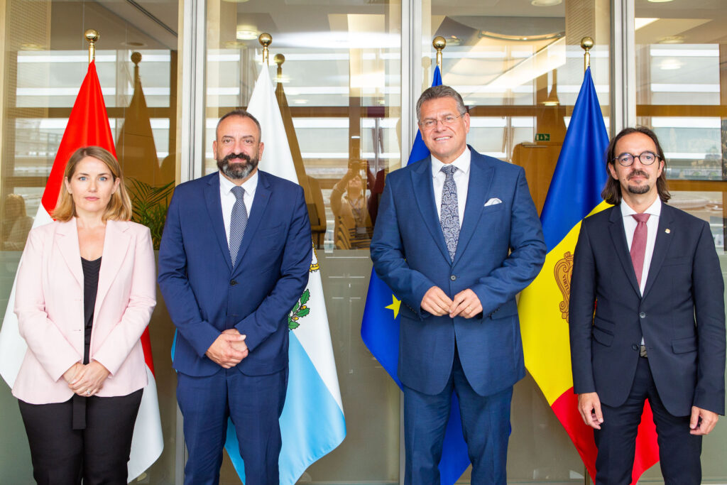 Marcos Šefčovič vice-presidente della Commissione europea incontra i negoziatori di Andorra, Monaco e an Marino in vista dell'incontro d'associazione con la U.E.