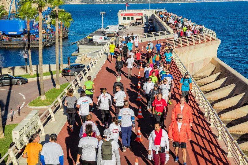  corsa del cuore del Principato di Monaco, ossia la No Finish Line, fino al 19 novembre si tiene nel quartiere di Fontvieille. 8 giorni di camminate e corse con tutte con un grande obiettivo di solidarietà per i bambini malati.