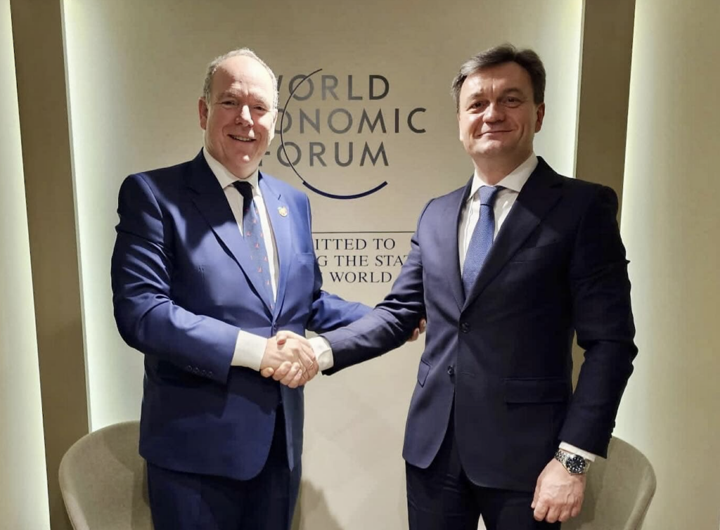 In occasione del World Economic Forum di Davos, S.A.S. il Principe Alberto II ha avuto un colloquio bilaterale con Dorin Recean, Primo Ministro della Repubblica di Moldova.