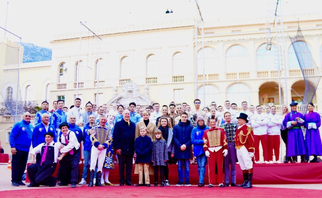 Successo per l'Open Air Circus Show  Monte-Carlo