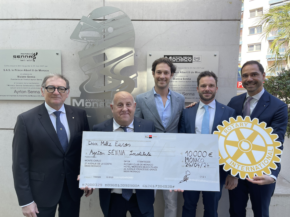 Il rotary club di Monaco presieduto da Pierre Weil dona 10 mila euro all'Istituto Ayrton Senna per programmi educativi per bambini e giovani