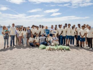 L'associazione amici del museo Oceanografico e l'ASMonaco, hanno effettuato una pulizia della spiaggia di Cap D'ail dove purtroppo i mozziconi di sigarette restano le prime ad inquinare la spiaggia e il mare