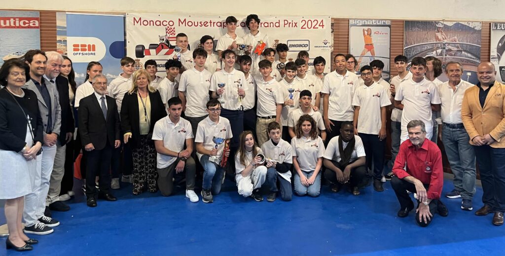 "Monaco MouseTrap Car Grand Prix"è giunta alla sua 11ma edizione. Ideata dall'ingegner Marco Casiraghi, la manifestazione stimola i giovani a giocare con l'ingegneria, costruendo dei prototipi di mini auto partendo da una trappola per topi