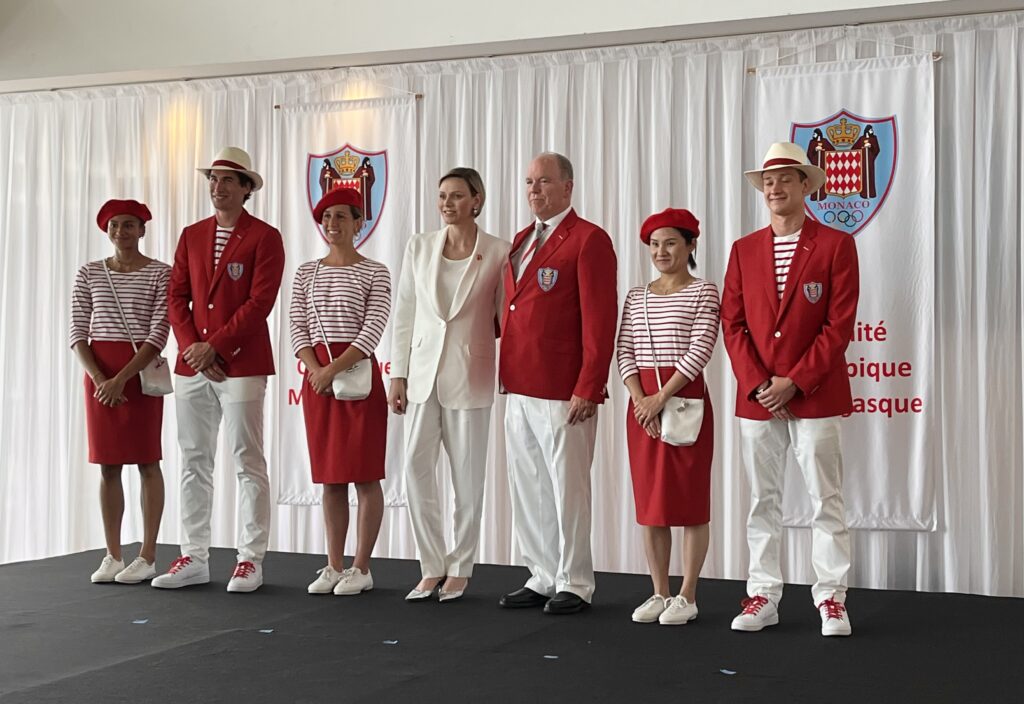  il Principe Alberto II, Presidente del Comitato Olimpico Monegasco, ha presentato allo Yacht Club  I 5 atleti che rappresenteranno i colori monegaschi ai Giochi Olimpici di Parigi 2024.