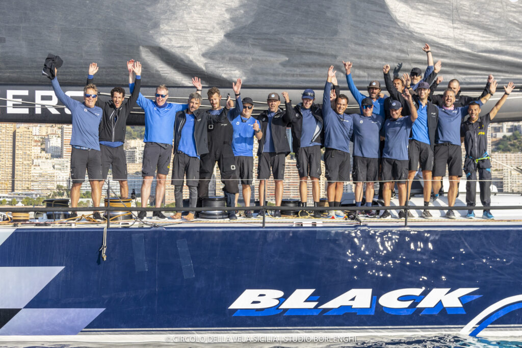 Black Jack 100 batte il record della Palermo-MonteCarlo e vince la 19a edizione della regata