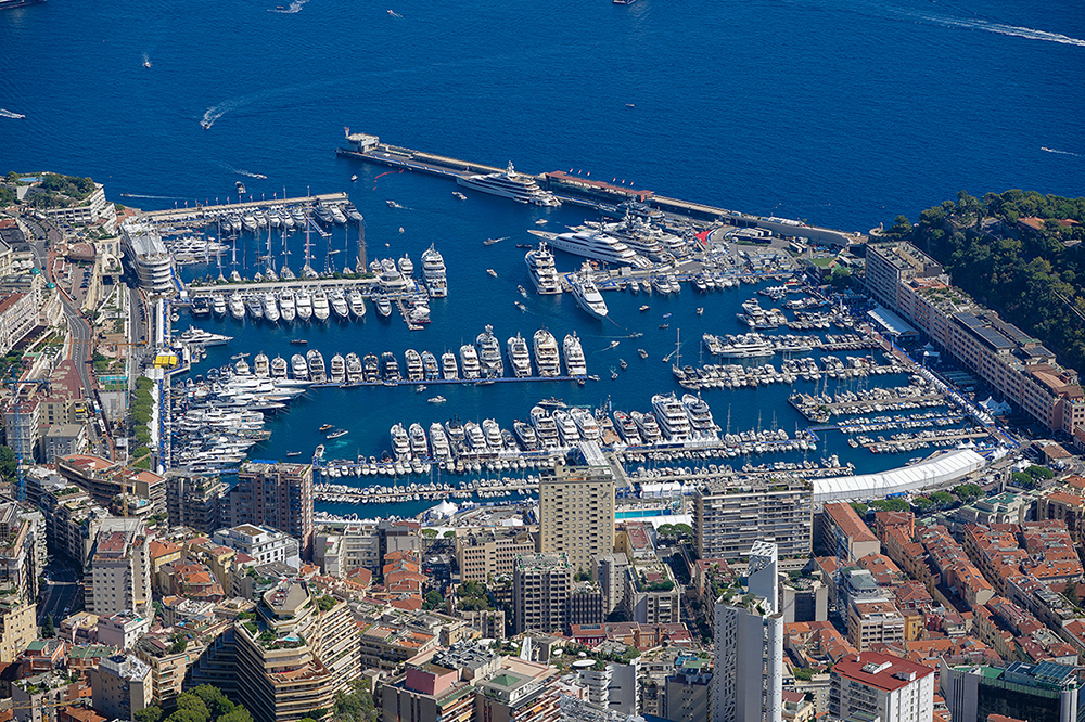 Per la nuova edizione del Monaco Yacht Show, dal 25 al 28 settembre sono previste alcune restrizioni per la navigazione nel porto.