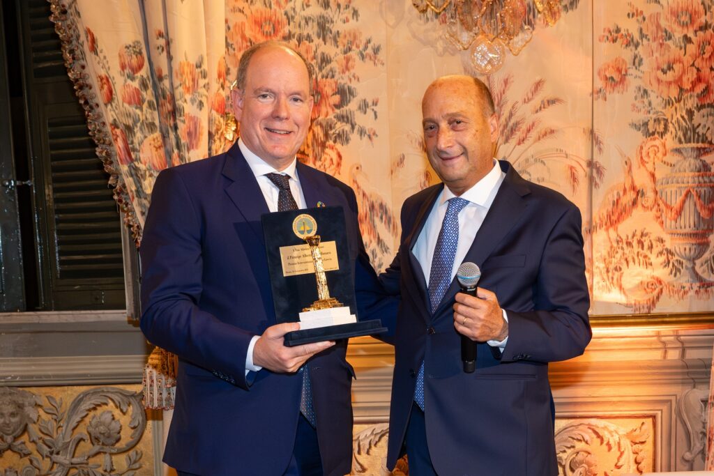 Il Sovrano di Monaco ha ricevuto il Premio Internazionale Magna Grecia