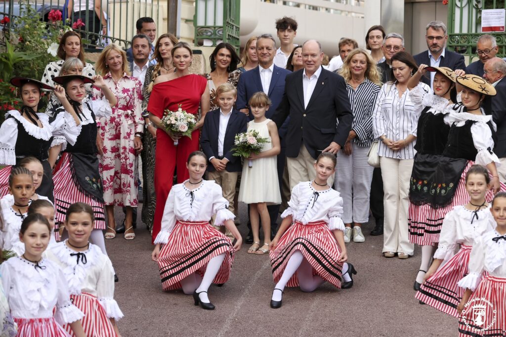 I Principi Alberto e Charlene hanno partecipato al picnic monegasco U Cavagnetu