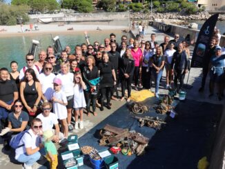 L'Association Monégasque pour la Protection de la Nature (AMPN) ha raccolto 95 Kg. i rifiuti sulla spiaggia e nel mare del Larvotto.