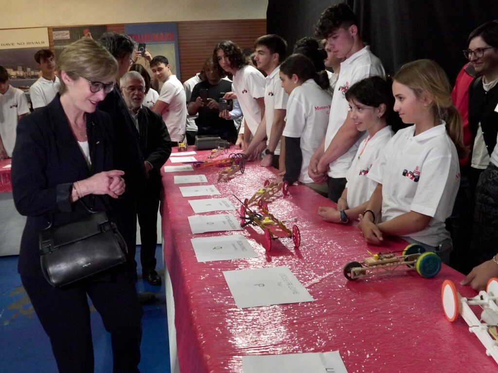 Il ministro dell'ambiente e urbanismo Céline Caron-Dagioni