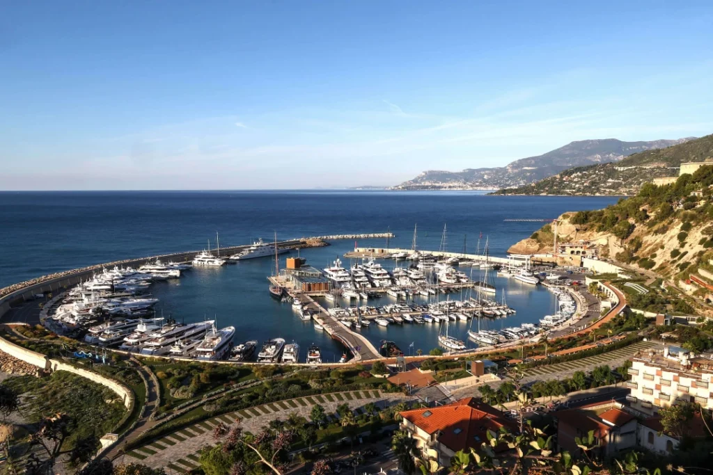 Dal 1° agosto 2025 Marco Cornacchia è il nuovo Amministratore Delegato di Cala del Forte, il porto turistico di Ventimiglia subentra a Giovanni Battista Borea d'Olmo ideato del porto