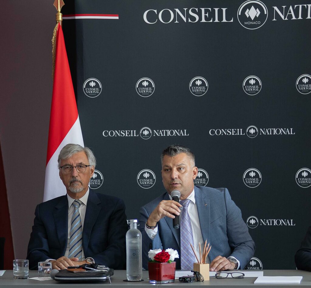 Il Presidente deml Conseil National Pierre Brezzo e il vice Jean-Louis Grinda