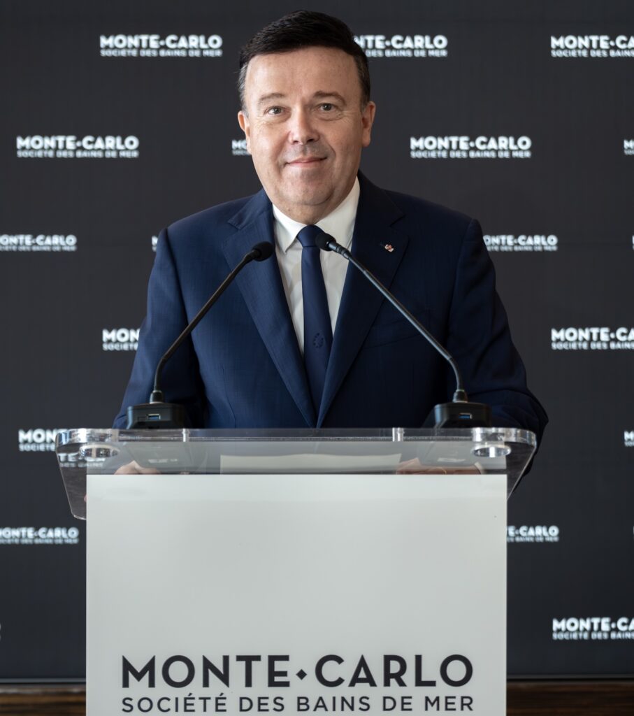 La Monte-Carlo SBM annuncia risultati record e nuove ambizioni. Stéphane Valeri presenta strategie di crescita e progetti futuri per il gruppo monegasco.