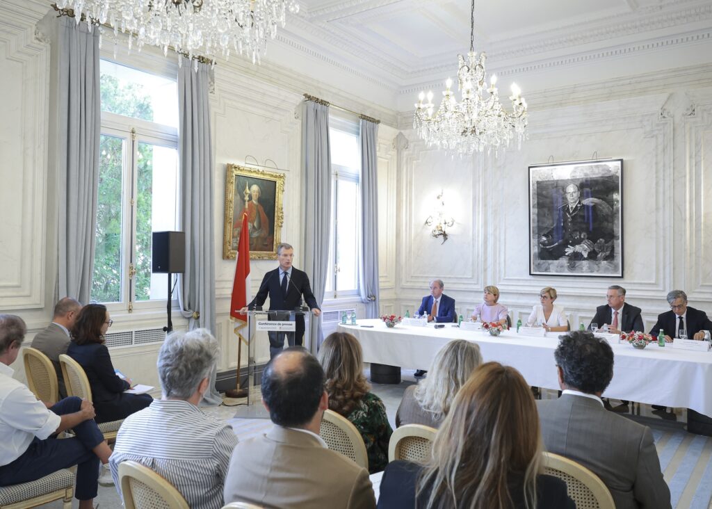 Il Ministro di Stato Christophe Mirmand ha incontrato per la prima volta la stampa ed ha spiegato le priorità del suo mandato