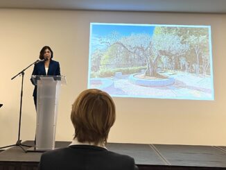 Mireille Martini Commissario Generale di Monaco Expo, ha riunito la stampa e i partner non solo per fare un punto sull'Expo Universale di Osaka ma per confermare la partecipazione di Monaco all'Expo di Ryhad nel 2030 ma prima, nel 2027 quella all'Esposizione di Belgrado.