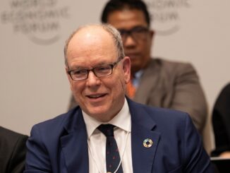 Al World Economic Forum di Davos, il Principe Alberto chiama i grandi della finanza per rilancia l'economia blu