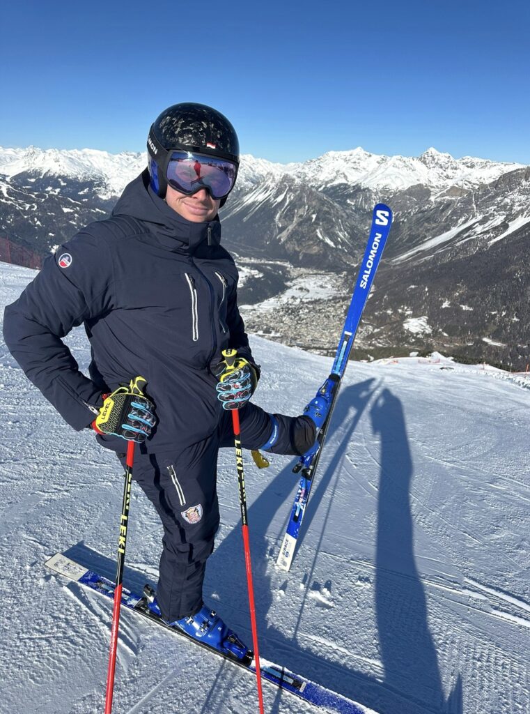 Arnaud Alessandria, unico atleta monegasco ai Giochi di Milano-Cortina, è arrivato a Bormio per iniziare la preparazione in vista della discesa olimpica.