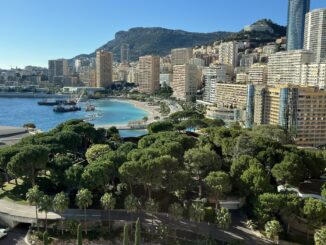 Nonostante il GAFI abbia registrato i progressi di Monaco già ad ottobre scorso, con le riforme e le sanzioni richieste per il 2026, resta ancora in lista grigia. Perché?