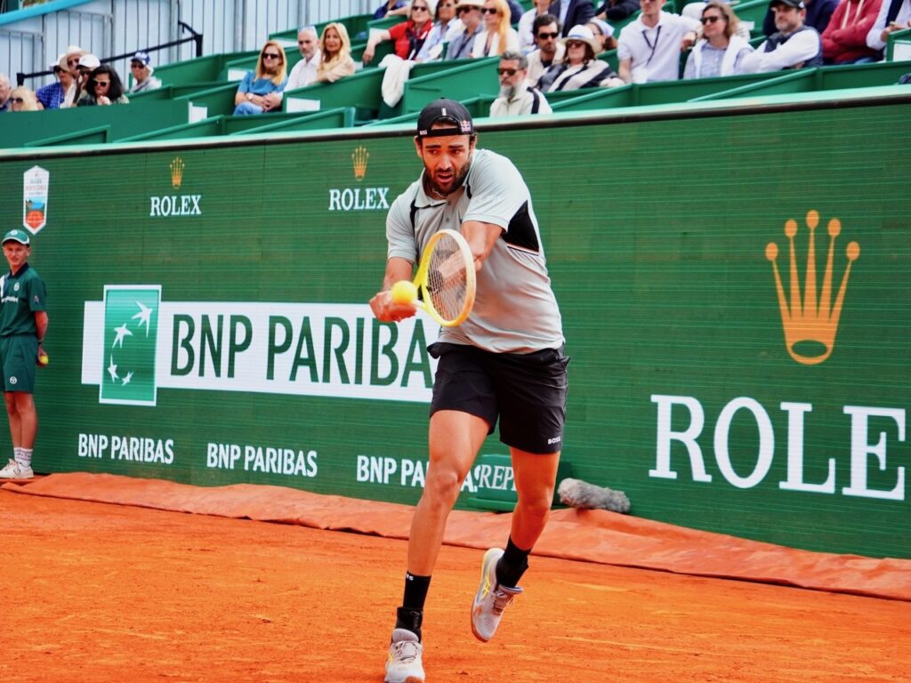 Matteo Berettini batte Medeved 6/06/0