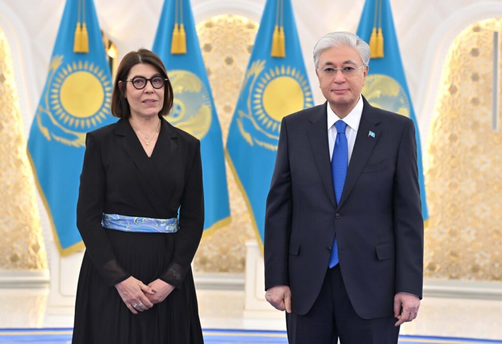 L'Ambasciatore Mireille Martini con il Presidente Kassym-Jomart Tokayev