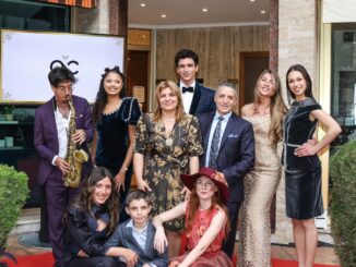 A.M.C. Haute Couture ha celebrato a Monaco i suoi 20 anni di attività con una serata all’insegna dell’eleganza e della grande tradizione sartoriale italiana.